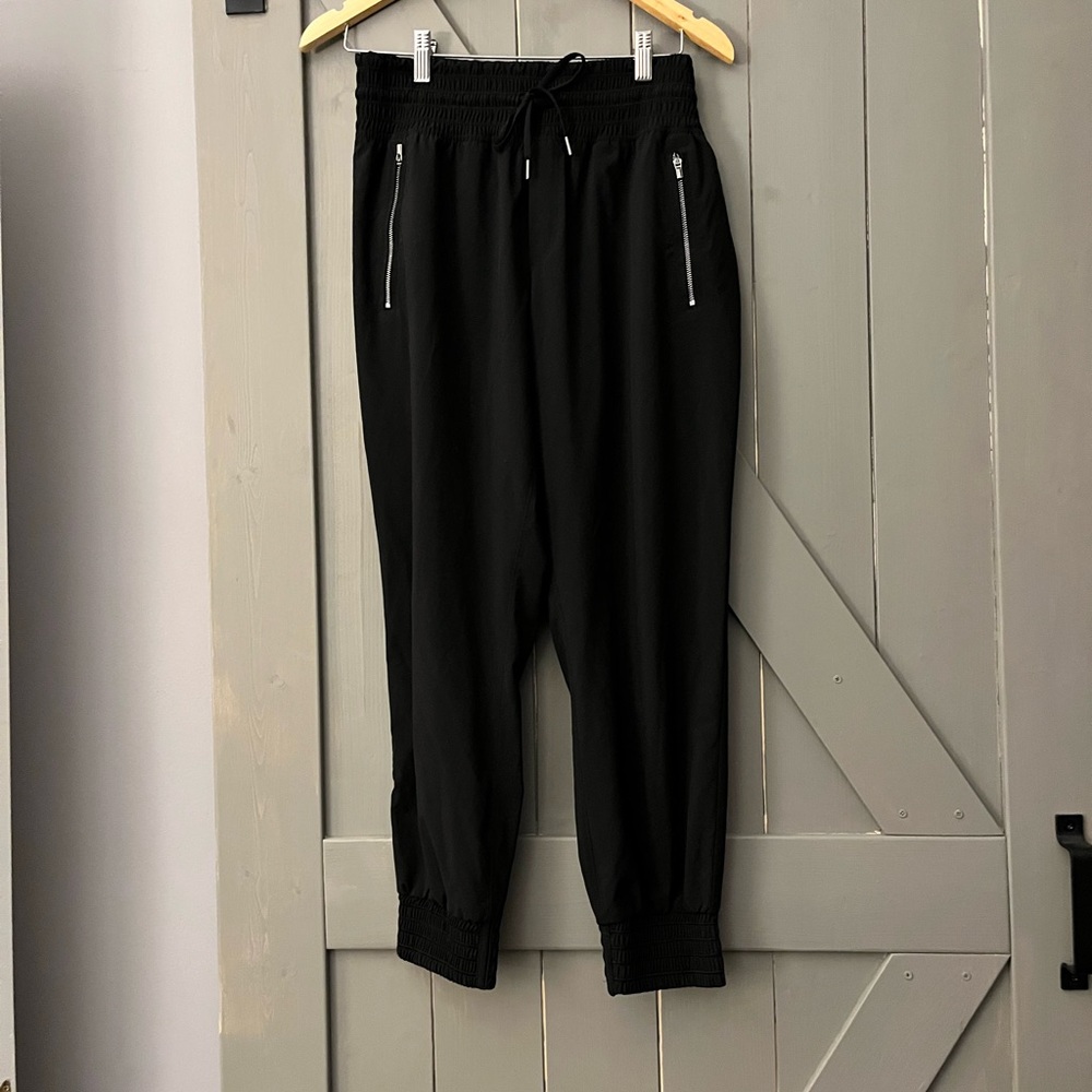 Athleta Camden Joggers size 6 P
